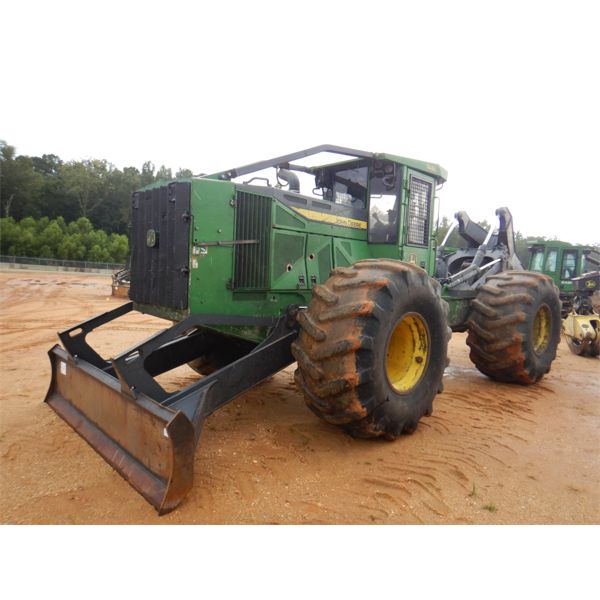 2017 JOHN DEERE 748L Skidder