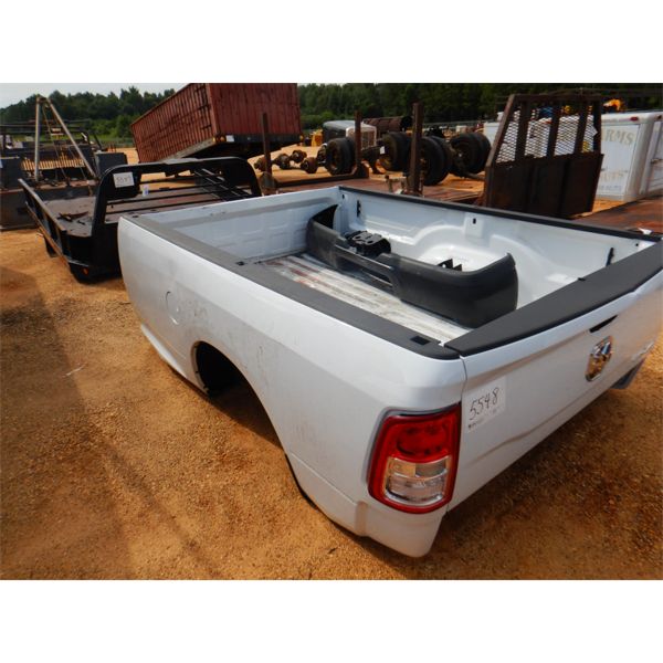 8' DODGE PICKUP BED W/BMPER & TRAILER HITCH (A1)