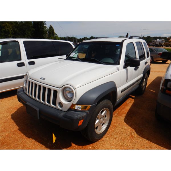 2006 JEEP LIBERTY SUV