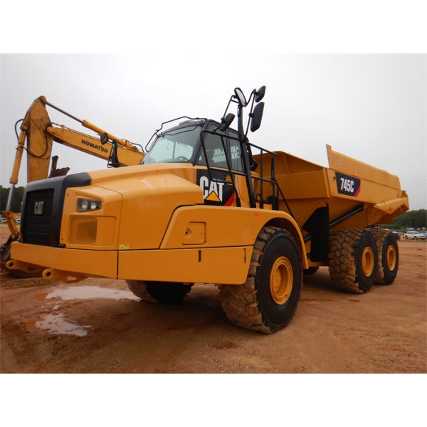 2015 CAT 745C Articulated Truck