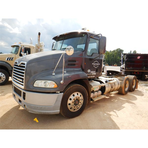 2012 MACK CXU613 Day Cab Truck