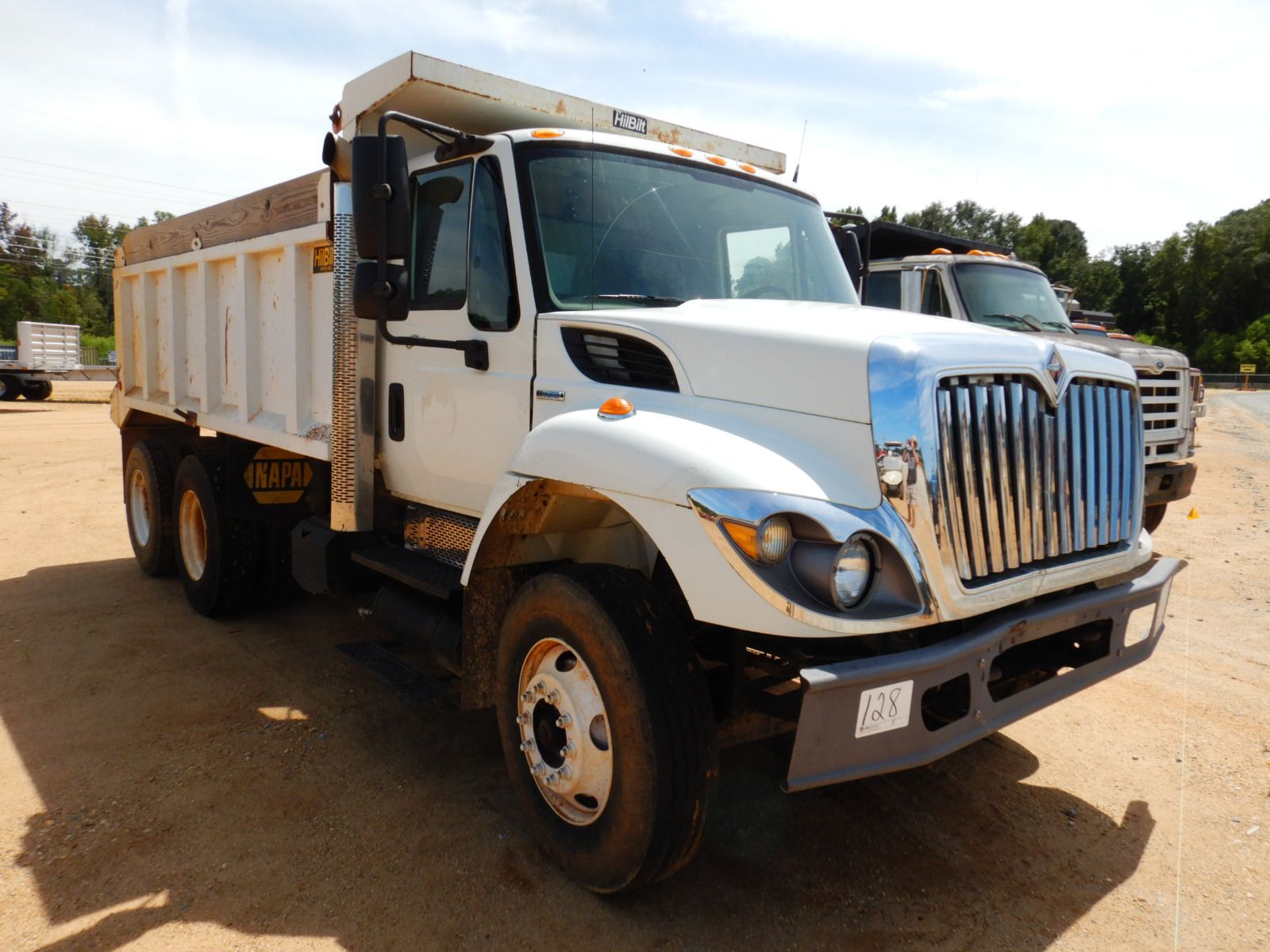 2008 INTERNATIONAL WORKSTAR 7500 Dump Truck
