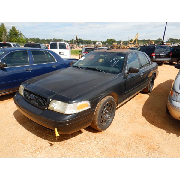 2008 FORD CROWN VICTORIA Automobile