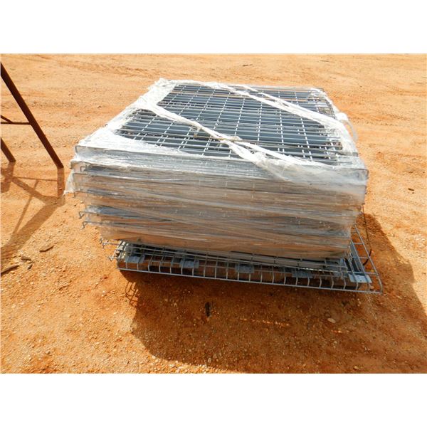 (1) PALLET 42" X 46" SUPPORT SHELF (B9)