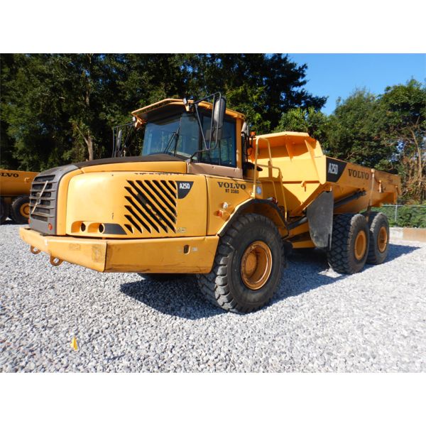 2007 VOLVO A25D Articulated Truck
