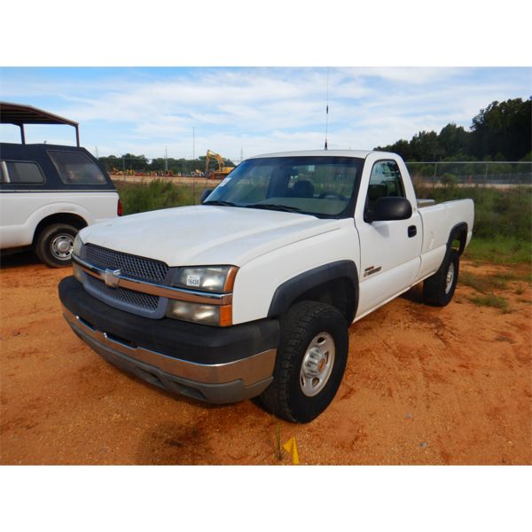 2003 CHEVROLET 2500 HD Pickup Truck