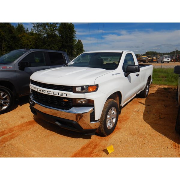 2020 CHEVROLET SILVERADO Pickup Truck