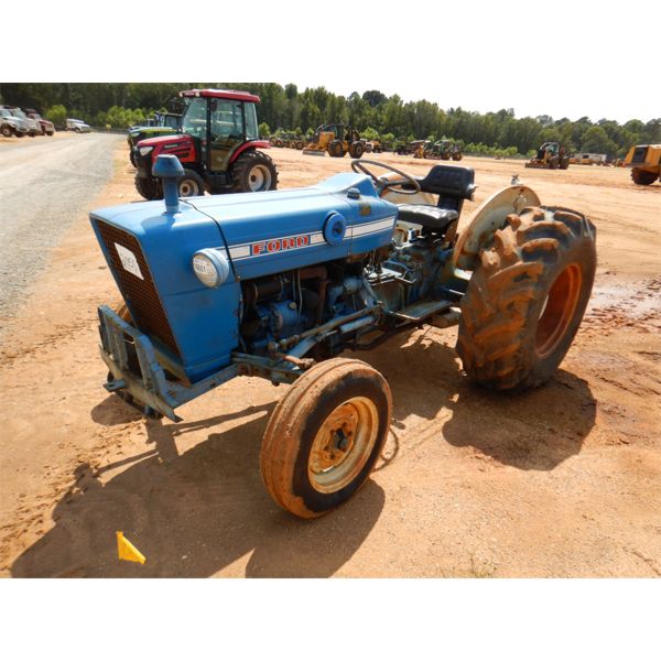 FORD 3000 Farm Tractor