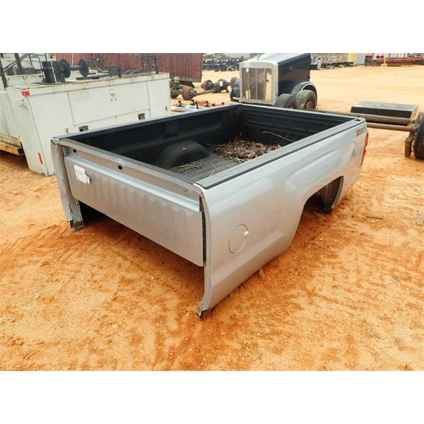 CHEVROLET DUALLY PICKUP BED (A-1)