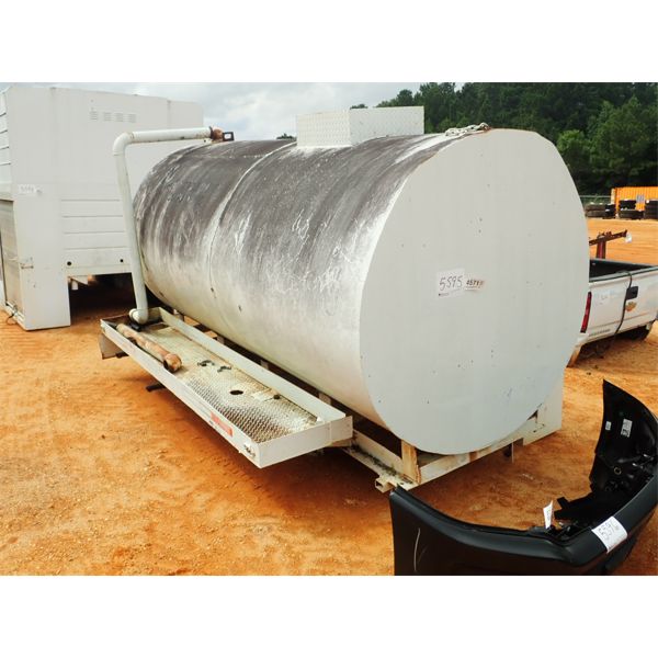 NON-POTABLE WATER TANK W/TRUCK RAILS (-1)