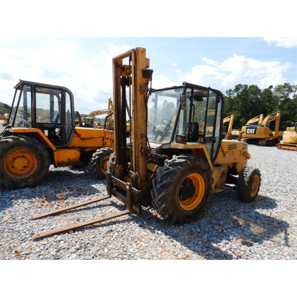 JCB 926 ROUGH TERRAIN Forklift - Mast