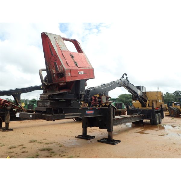 2015 CAT 559C Log Loader