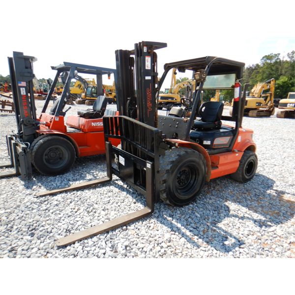 2018 VIPER FD35RT Forklift - Mast