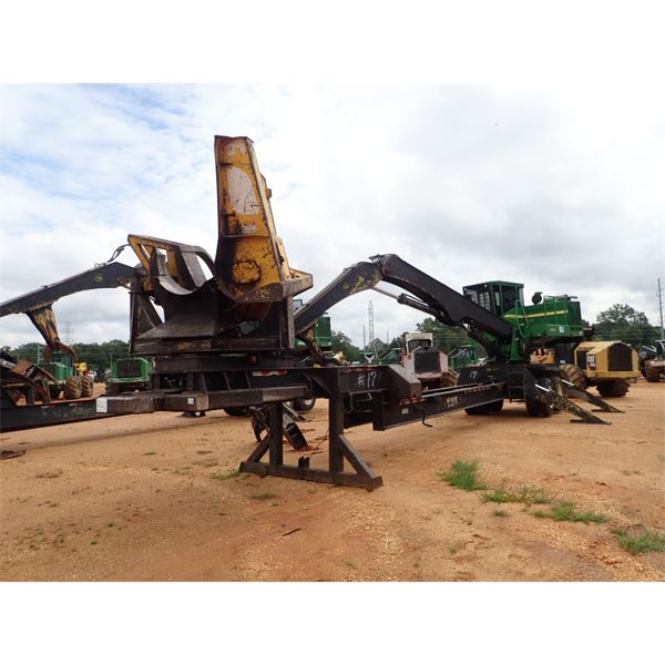 2014 JOHN DEERE 437D Log Loader