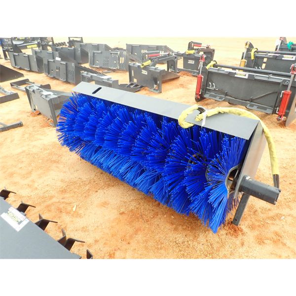 SWEEPER BRUSH, 72" WIDE (FITS SKID STEER LOADER) (B5)