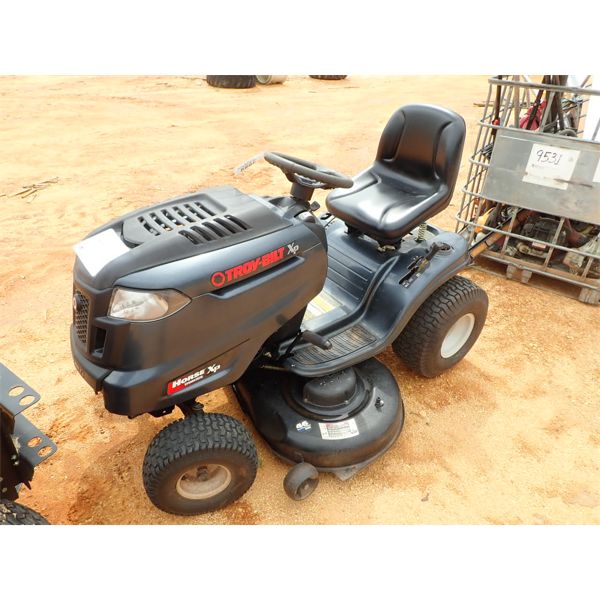 TROY BILT  Lawn Mower