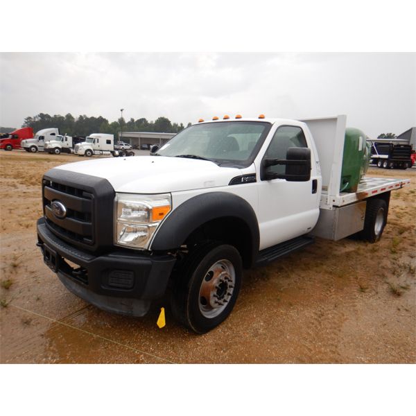2012 FORD F450 XL Flatbed Truck