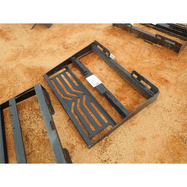 FORKLIFT FRAME (FITS SKID STEER LOADER) (B5)