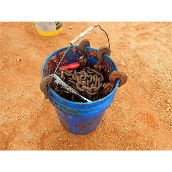 (1) BUCKET CHAINS (B9)