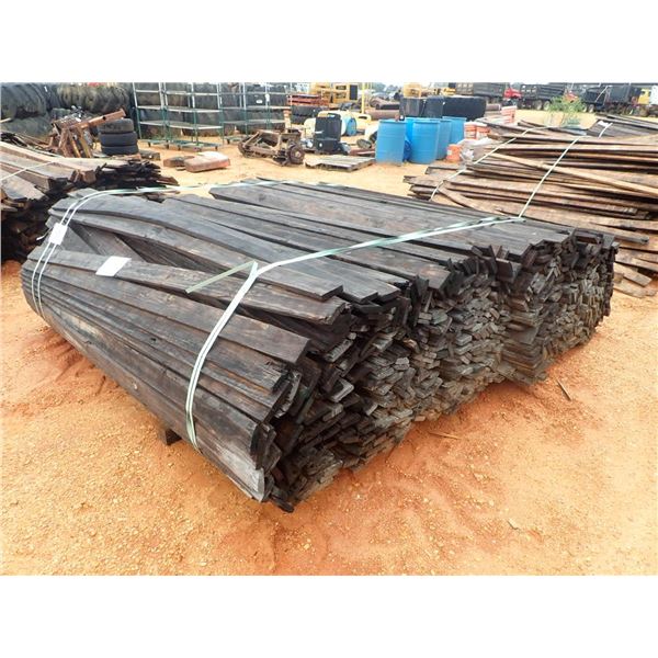 MISC (1)  BUNDLE OF 1 X 4 X 8 RECLAIMED KILN DRY SOUTHERN YELLOW PINE (B9)