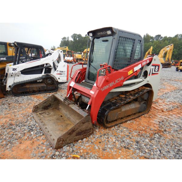 2016 TAKEUCHI TL8 Skid Steer Loader - Crawler