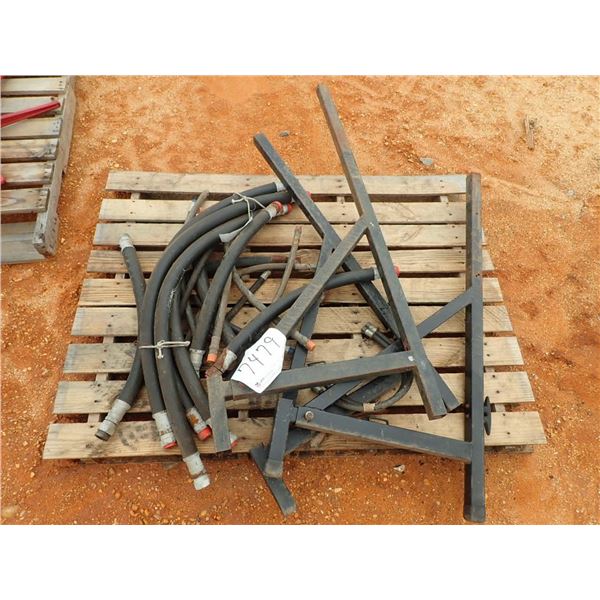 (1) PALLET MISC SIZE HOSES & METAL STANCHION (B9)