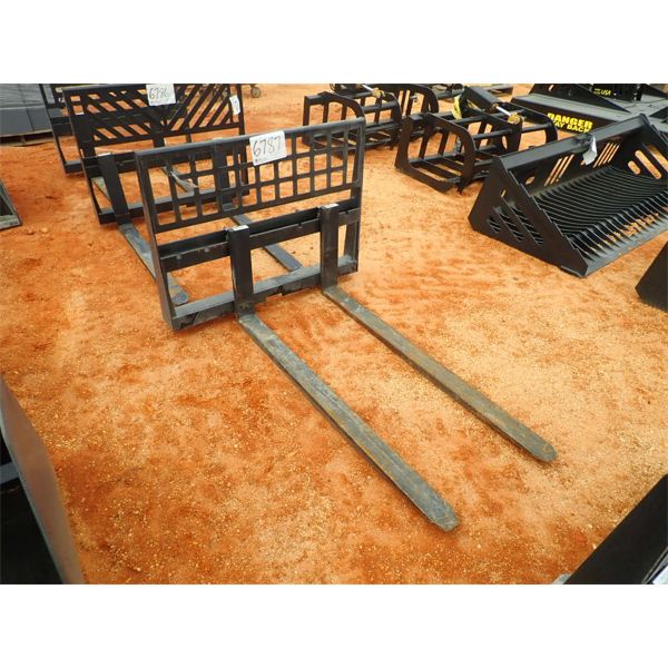 FORK FRAME (FITS SKID STEER LOADER) (B5)