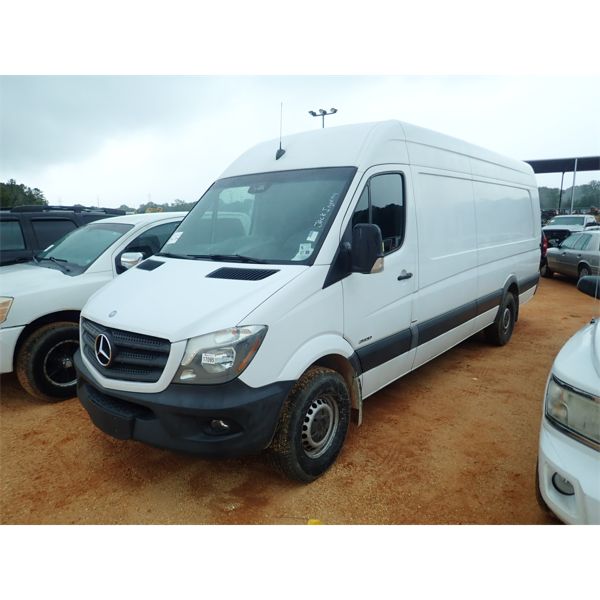 2015 MERCEDES SPRINTER Cargo Van