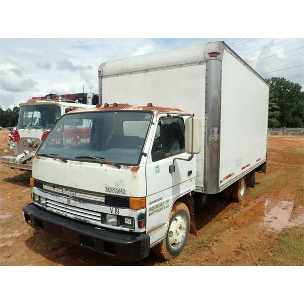 1993 ISUZU  Box Truck