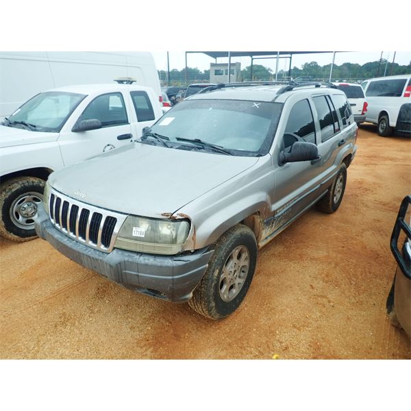 2001 JEEP GRAND CHEROKEE LAREDO SUV