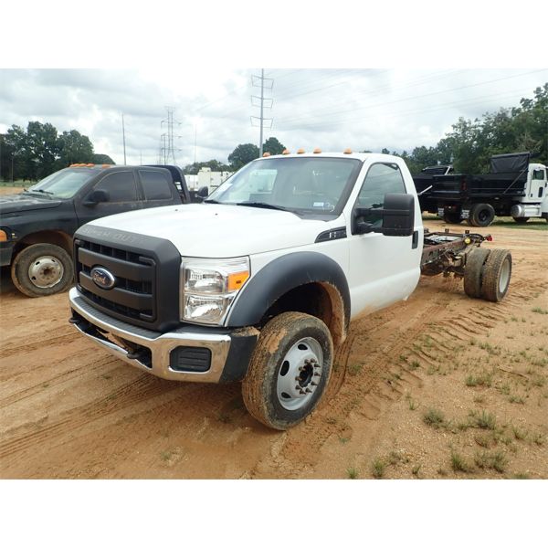 2013 FORD F550 Cab and Chassis Truck