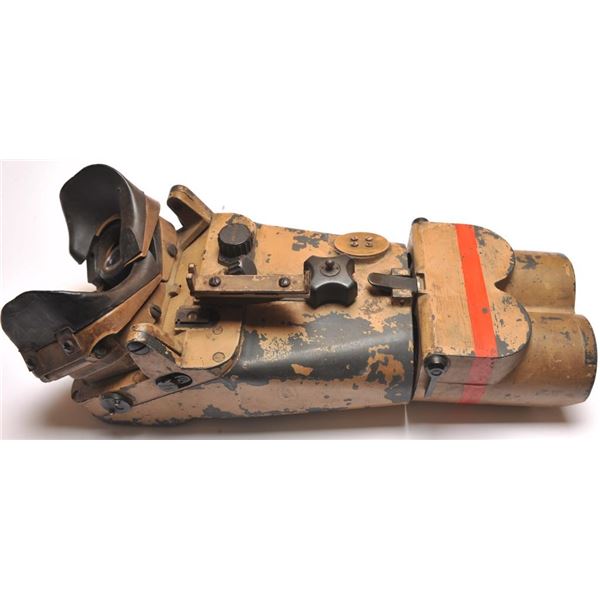 21CD-11 ZEISS BINOCULARS
