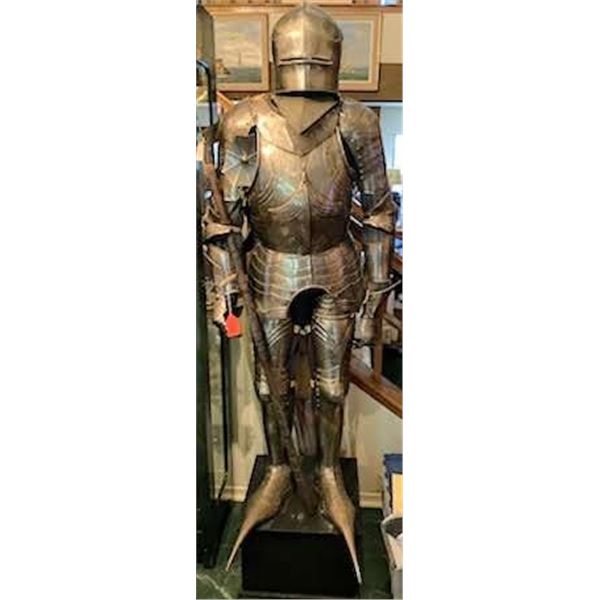 21BG-A319 GOTHIC STYLE SUIT OF ARMOUR