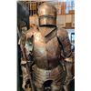 Image 2 : 21BG-A319 GOTHIC STYLE SUIT OF ARMOUR
