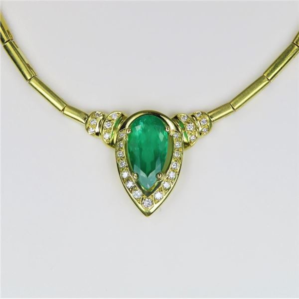 21CAI-1 EMERALD & DIAMOND NECKLACE