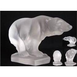 Rock Crystal Model Of A Polar Bear #1775369