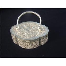 Heavy silver purse with intricate decorations #1775745