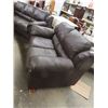 Image 4 : Leather Couch & Loveseat Set