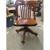 Image 1 : Wood Swivel Office Chair "Wilson Furniture"