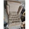 Image 2 : Upholstered Swivel LR Chair