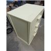 Image 2 : Wooden Painted Dresser 32" x 23" x 17"