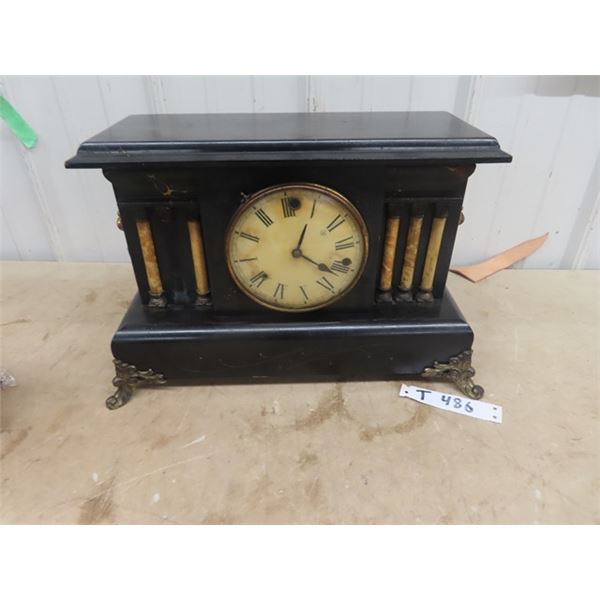 Vintage Mantle Clock