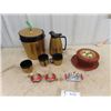 Image 1 : Matching Coffee Urn, Mugs & Ice Bucket, & Salt & Pepper & More!