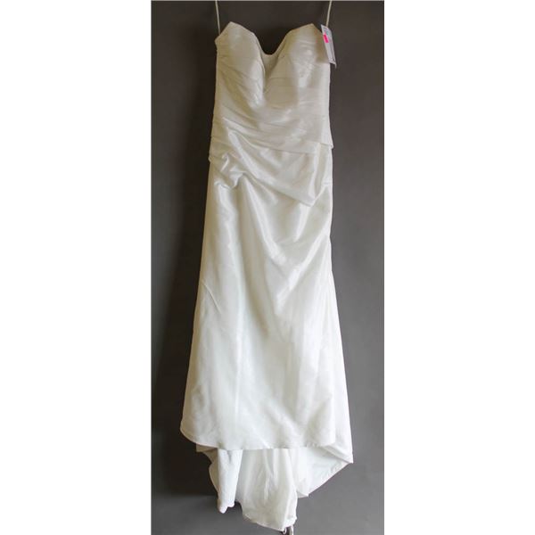 IVORY EDDY K DESIGNER BRIDAL GOWN; STYLE# AA132