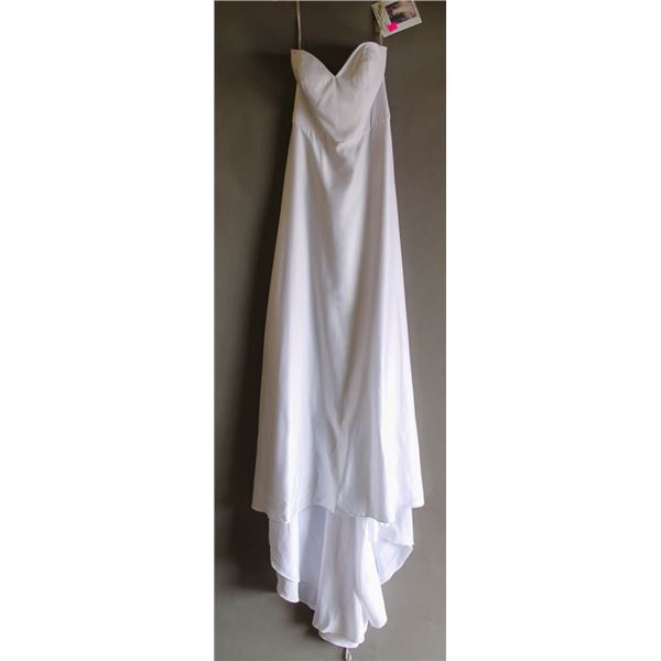 WHITE MAGGIE SOTTERO BRIDAL GOWN; SIZE 8,