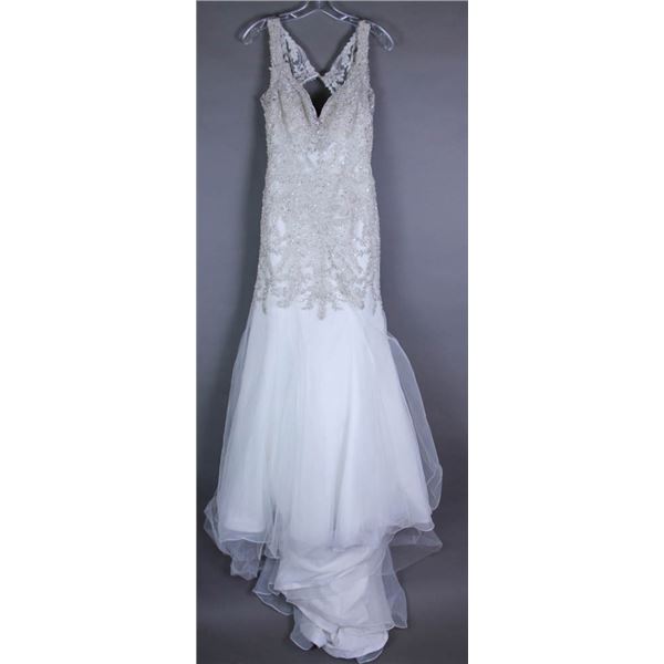 IVORY BONNY DESIGNER BRIDAL GOWN; SIZE 10, STYLE