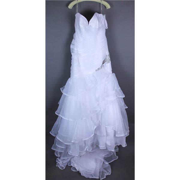 WHITE MAGGIE DESIGNER BRIDAL GOWN, SIZE 20