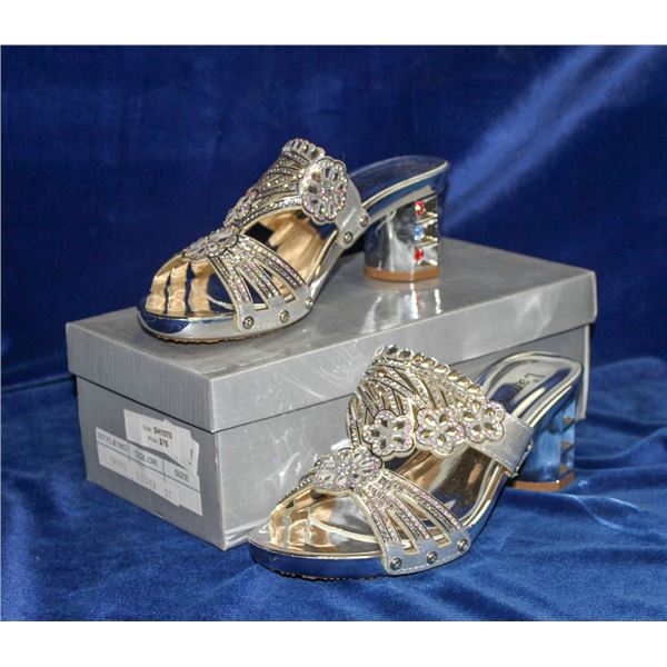 L'AMOUR SILVER SLIP ON EMBELLISHED SHOE, SIZE 39