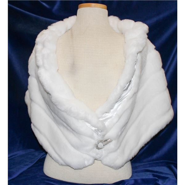 FRENCH SPY WOMEN'S FAUX FUR FORMAL WRAP WITH