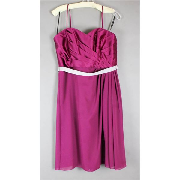 MAGENTA SORELLA VITA DESIGNER FORMAL DRESS SIZE 16